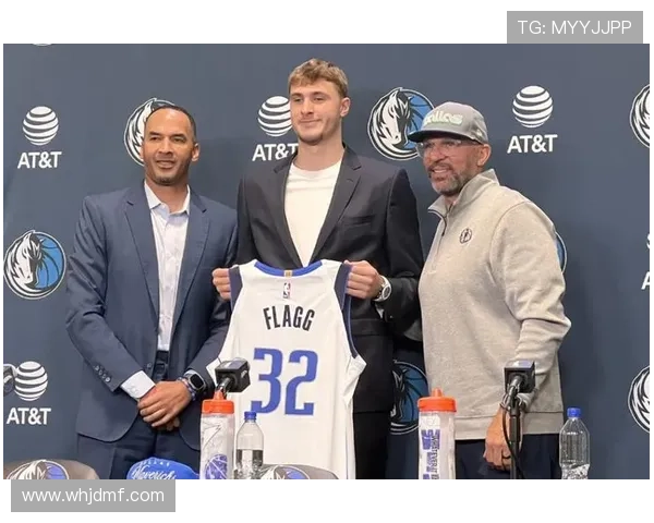 布克轰26分领衔弗拉格多面贡献太阳击退独行侠豪取四连胜